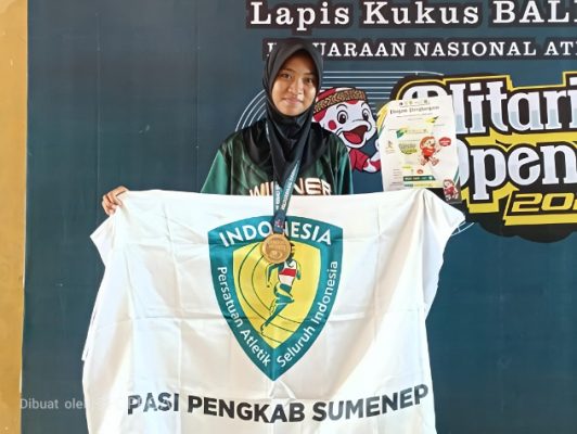 Medali emas untuk PASI Sumenep dipersembahkan Maya Puspita Sari pada nomor jalan cepat putri 3.000 meter