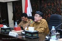 Wabup Sumenep KH Imam Hasyim SH MH di Acara HLM Optimalisasi Peningkatan PAD Non Tunai Digelar Bapenda Sumenep di Ruang Adirasa Lantai II Kantor Pemkab Sumenep, Selasa (19/05/2026)