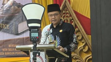 Staf Ahli Bidang Pemerintahan, Hukum dan Politik,  Hizbul Wathan, SH, MH, di Acara Diklat Paralegal Digelar LBH Achmad Madani Putra, Jum'at (22/05/2026)