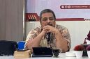Kasi Intelejen Kejari Sumenep Endro Riski Erlazuardi, SH, MH Saat Menjadi Narasumber Di Acara Rakor Penyuluhan Hukum Dana Desa Digelar Bersama DPMD dan PKDI Sumenep di Aula Kantor DPMD, Jum'at (22/05/2026)