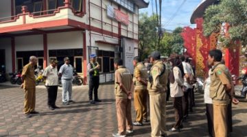 Apel Upacara Operasi Gabungan Samsat, Satlantas, Bapenda dan Jasa Rahardja Cabang Sumenep di Halaman Kantor Bapenda Sumenep, Senin (24/05/2026)