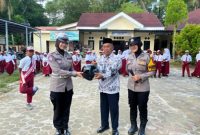 Satlantas Polres Sumenep Tanamkan Budaya Tertib Lalu Lintas Sejak Dini Lewat Program Polisi Sahabat Anak