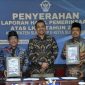 Wabup KH Imam Hasyim SH MH dan Ketua DPRD Sumenep H Moh Zainal SH Saat Menerima Penghargaan dari BPK RI Perwakilan Jawa Timur di Sidoarjo, Selasa (26/05/2026)