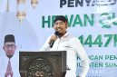 Bupati Sumenep Dr H Achmad Fauzi Wongsojudo SH MH di Acara Pelaksanaan kurban dipusatkan di Rumah Perlindungan Sosial (RPS) Sumenep, Rabu (27/05/2026),