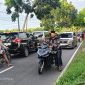 Suasana Sempat Mengalami Kemacetan Usai Laka Lantas Tunggal di Jalan Raya Gapura Paberasan Sebelah Barat Pasar Jangara, Rabu (27/05/2026)