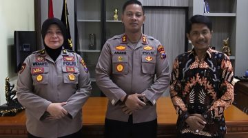 Kapolres Sumenep AKBP Anang Hardiyanto SIK didampingi Plt Humas Kompol Widiarti SH dan Kepala BPS Handoyo Wijaya 