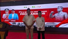 Kadisbudparopar Faruk Hanafi Bersama Kabid Pariwisata Andrie Zulkarnain di Acara Doa Bersama Untuk Sang Proklamator di Pendopo Agung Keraton Sumenep 