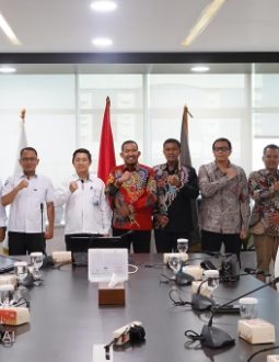 Bupati Fauzi Bawa Misi Besar dari Jakarta, Sumenep Menuju Pusat Industri Perikanan Nasional