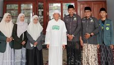 Silaturahim ke Abuya Busyro Karim, IPNU-IPPNU Sumenep Perkuat Konsolidasi Kader dan Organisasi