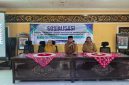 Kadinsos P3A Kabupaten Sumenep R. Abd. Rahman Riadi di Acara sosialisasi intensif tentang tata cara penyusunan Laporan Pertanggungjawaban (LPJ) dana hibah, yang ditujukan bagi pengurus lembaga keagamaan dan organisasi kemasyarakatan (Ormas)