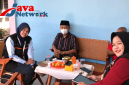 Eks Sekdakab Sumenep Ir. H. Edi Rasyidi MSI Saat Didata Petugas Sensus di Kelurahan Karangduak 