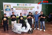 Dandim 0827/Sumenep Beri Hadiah Sepeda Listrik untuk Ponpes Al-Amien Prenduan, Pesan Kuat Bangun Generasi Juara Lewat Pencak Silat
