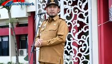 Bupati Sumenep Dr H Achmad Fauzi Wongsojudo SH MH Saat Pimpin Apel Upacara Gabungan Peringatan Harkopnas 2026
