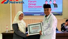 Kadisdik Sumenep H. Moh. Iksan Spd MT Bersama Ketua IPPNU Sumenep Rakercab IPNU-IPPNU 2026