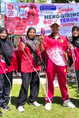Bapenda Sumenep Berjaya! M. Romli Juara Lomba Terong Perorangan Putra HUT RI Pemkab Sumenep