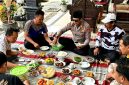 Suasana Saat Lawyer Bambang Hodawi SH menerima Kunjungan Silaturahmi Kapolsek Bluto AKP Agus Sugiharto di kediamannya, Jum'at (07/08/2026)