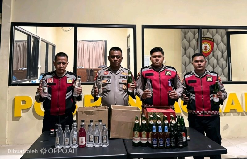 Polresta Sumenep Sita 44 Botol Miras Ilegal
