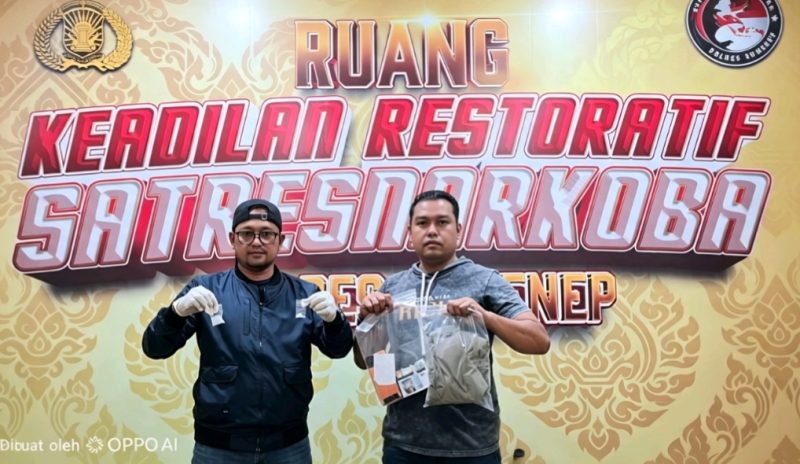 SatresNarkoba Polresta Sumenep Bersama BB yang Berhasil Diamankan 