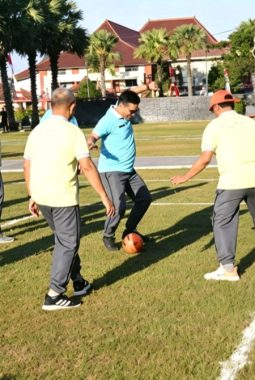 Ritme Laga Sengit Warnai Mini Soccer HUT RI, Forkopimda Sumenep Menang Dramatis 3-2