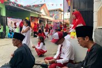 HUT RI ke-81, Warga BTN Sumenep Kobarkan Api Persaudaraan Lewat Pawai dan Gotong Royong